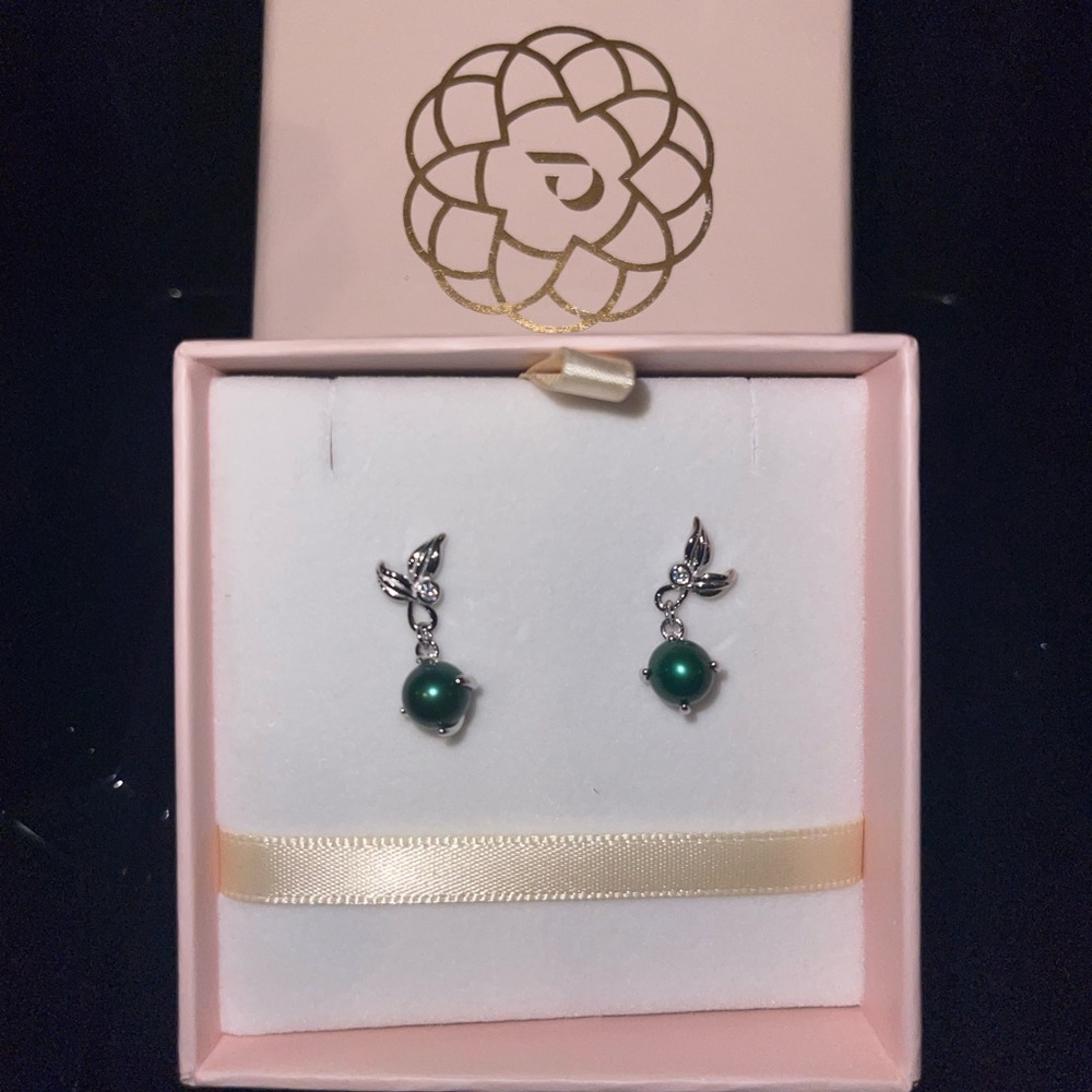 IPT Jewelry Set - Picture 3 of 5
